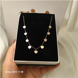 Tassel-necklace