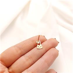 Cat-design-gold-stud-earrings