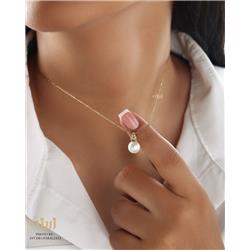 Pearl-necklace