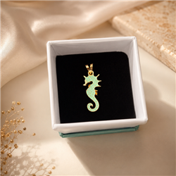 Seahorse-pendant5