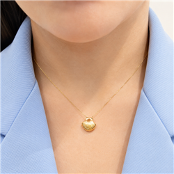 Seashell-pendant-2