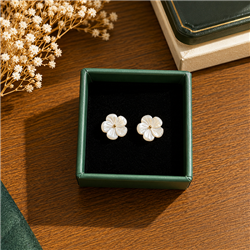 Gold-stud-earrings