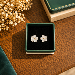 Gold-stud-earrings