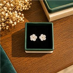 Gold-stud-earrings