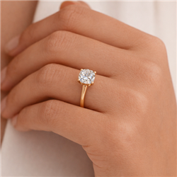 Solitaire-gold-ring