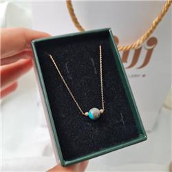 Turquoise-necklace
