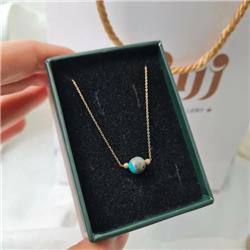 Turquoise-necklace