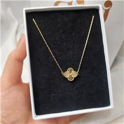 Vancliffe-gold-necklace