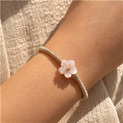 Woven-flower-bracelet-002