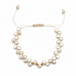 Woven-pearl-and-gold-ball-set