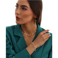 pearl-earrings