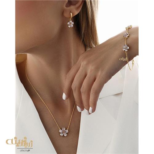 گوشواره روکو طرح شکوفه صورتی 