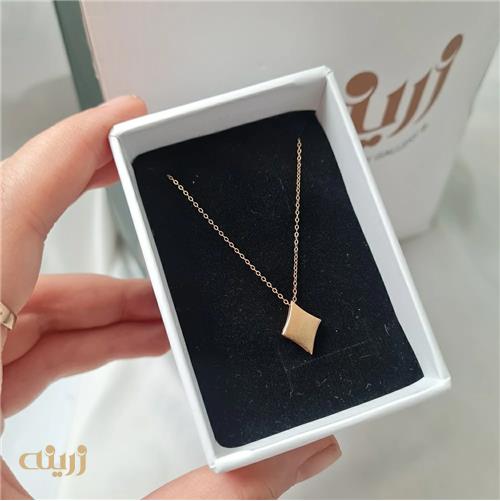 گردنبند طلا طرح خشت 