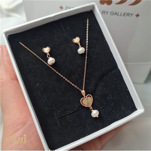 نیم ست قلب تراش با مروارید