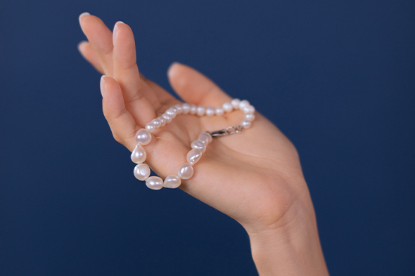  چگونه مروارید اصل را از بدل تشخیص دهیم؟