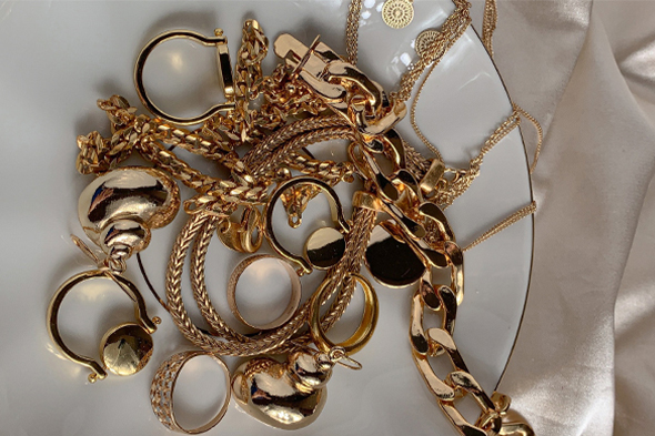 مهمترین روش‌های تشخیص طلا از بدل چیست؟